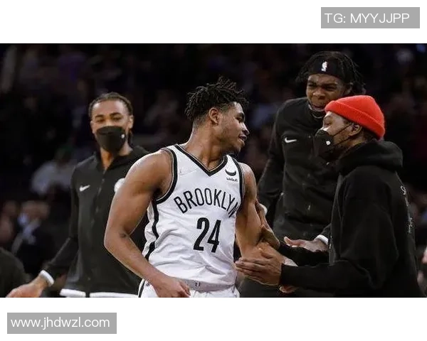 篮网尼克斯对决精彩纷呈球迷期待的纽约德比大战即将上演